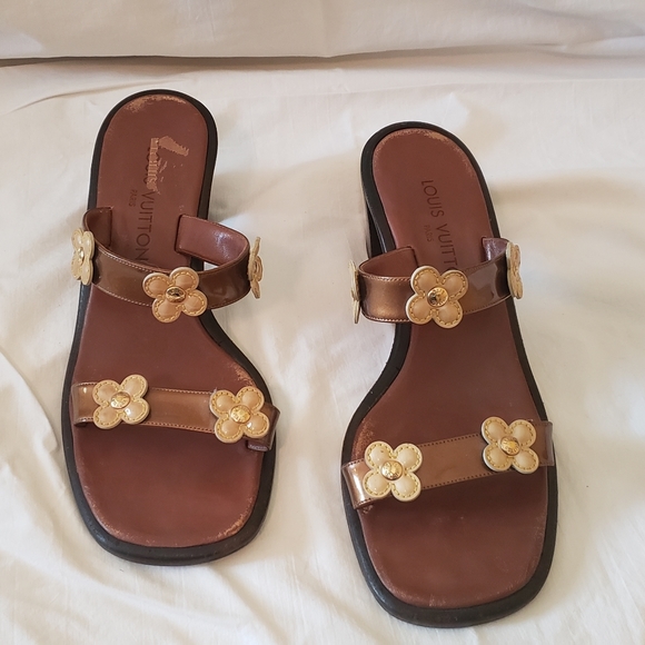 Louis Vuitton leather sandals - Picture 1 of 7